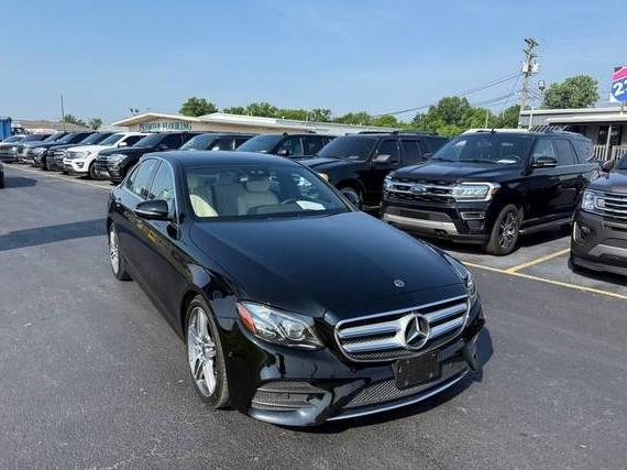 MERCEDES-BENZ E-CLASS 2019 WDDZF4JB1KA628939 image