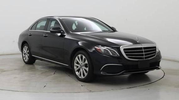MERCEDES-BENZ E-CLASS 2019 WDDZF4KB0KA601245 image