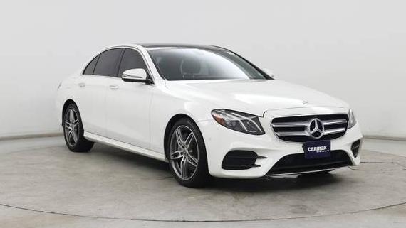 MERCEDES-BENZ E-CLASS 2019 WDDZF4KB1KA526412 image