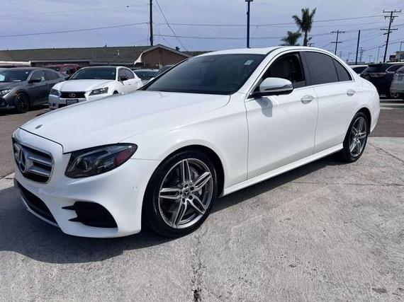 MERCEDES-BENZ E-CLASS 2019 WDDZF4JB4KA603209 image