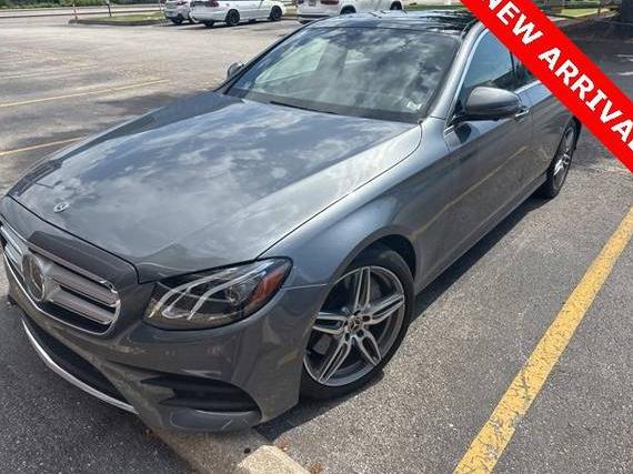 MERCEDES-BENZ E-CLASS 2019 WDDZF4KB6KA579574 image