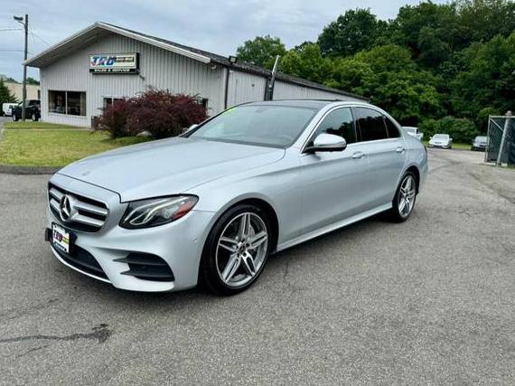 MERCEDES-BENZ E-CLASS 2019 WDDZF4KB4KA489887 image