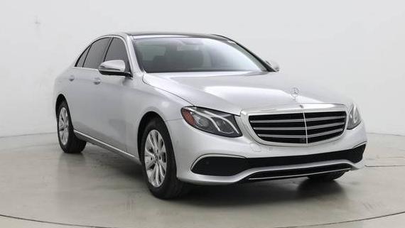 MERCEDES-BENZ E-CLASS 2019 WDDZF4KB0KA604193 image