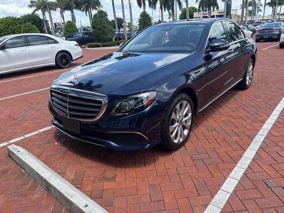 MERCEDES-BENZ E-CLASS 2019 WDDZF4KB1KA601321 image