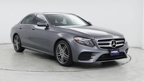 MERCEDES-BENZ E-CLASS 2019 WDDZF4KB9KA552871 image