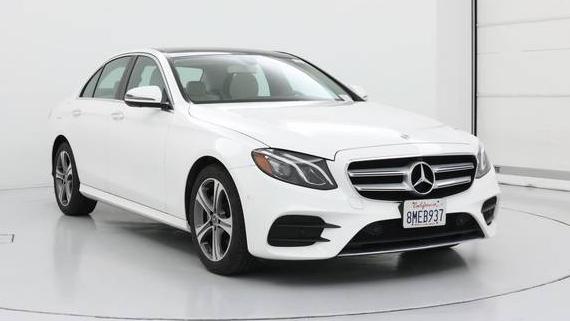 MERCEDES-BENZ E-CLASS 2019 WDDZF4KB8KA541764 image