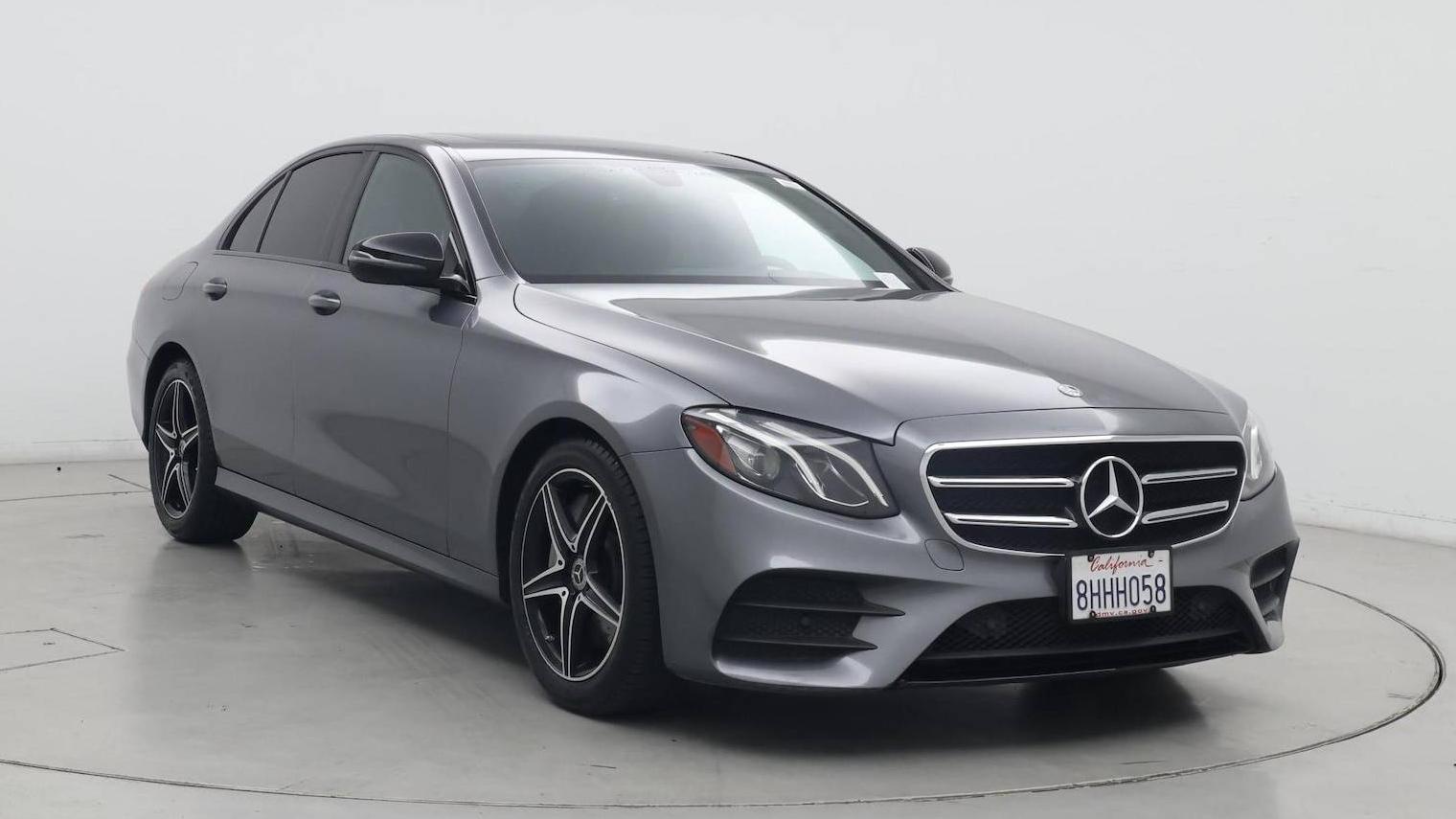 MERCEDES-BENZ E-CLASS 2019 WDDZF4JB1KA526007 image