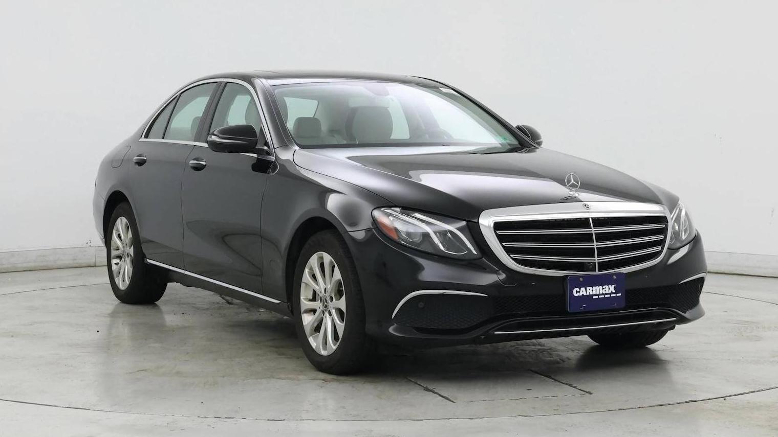 MERCEDES-BENZ E-CLASS 2019 WDDZF4KB7KA513244 image
