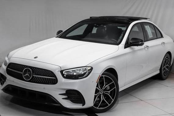 MERCEDES-BENZ E-CLASS 2021 W1KZF5KB2MB000745 image