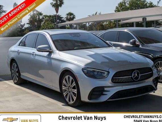 MERCEDES-BENZ E-CLASS 2021 W1KZF5KB6MA968479 image
