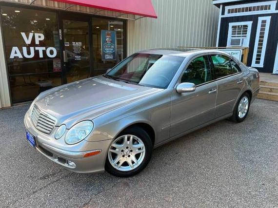 MERCEDES-BENZ E-CLASS 2004 WDBUF65J94A435781 image