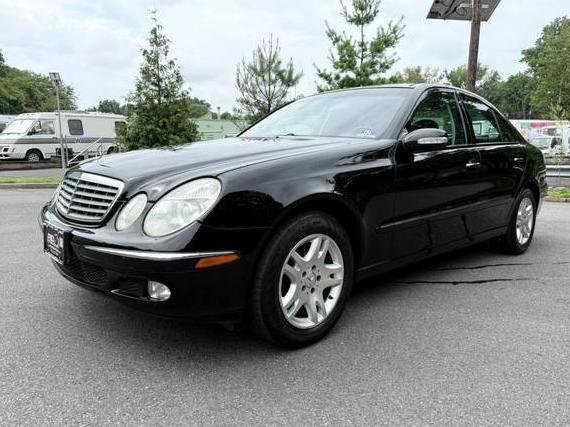 MERCEDES-BENZ E-CLASS 2004 WDBUF82J24X122827 image