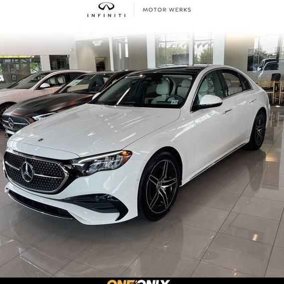 MERCEDES-BENZ E-CLASS 2024 W1KLF4HB3RA046086 image