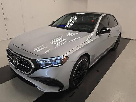MERCEDES-BENZ E-CLASS 2024 W1KLF4HB6RA011400 image