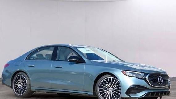 MERCEDES-BENZ E-CLASS 2024 W1KLF4HB7RA064736 image