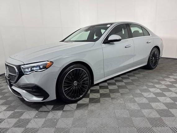 MERCEDES-BENZ E-CLASS 2024 W1KLF4HB3RA023004 image