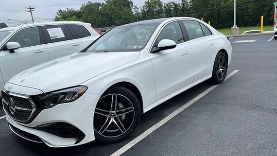 MERCEDES-BENZ E-CLASS 2024 W1KLF4HB1RA032557 image