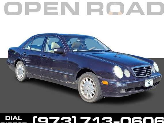 MERCEDES-BENZ E-CLASS 2002 WDBJF82J22X071023 image