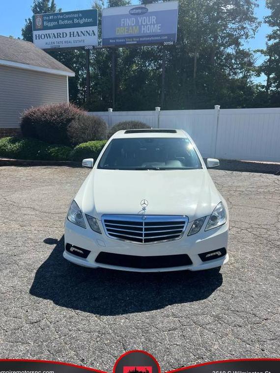 MERCEDES-BENZ E-CLASS 2011 WDDHF5GB1BA340475 image
