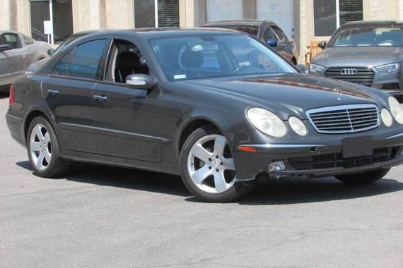 MERCEDES-BENZ E-CLASS 2003 WDBUF70J73A175621 image
