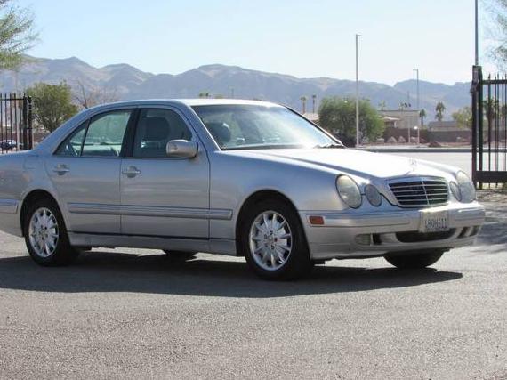 MERCEDES-BENZ E-CLASS 2001 WDBJF65JX1B299282 image