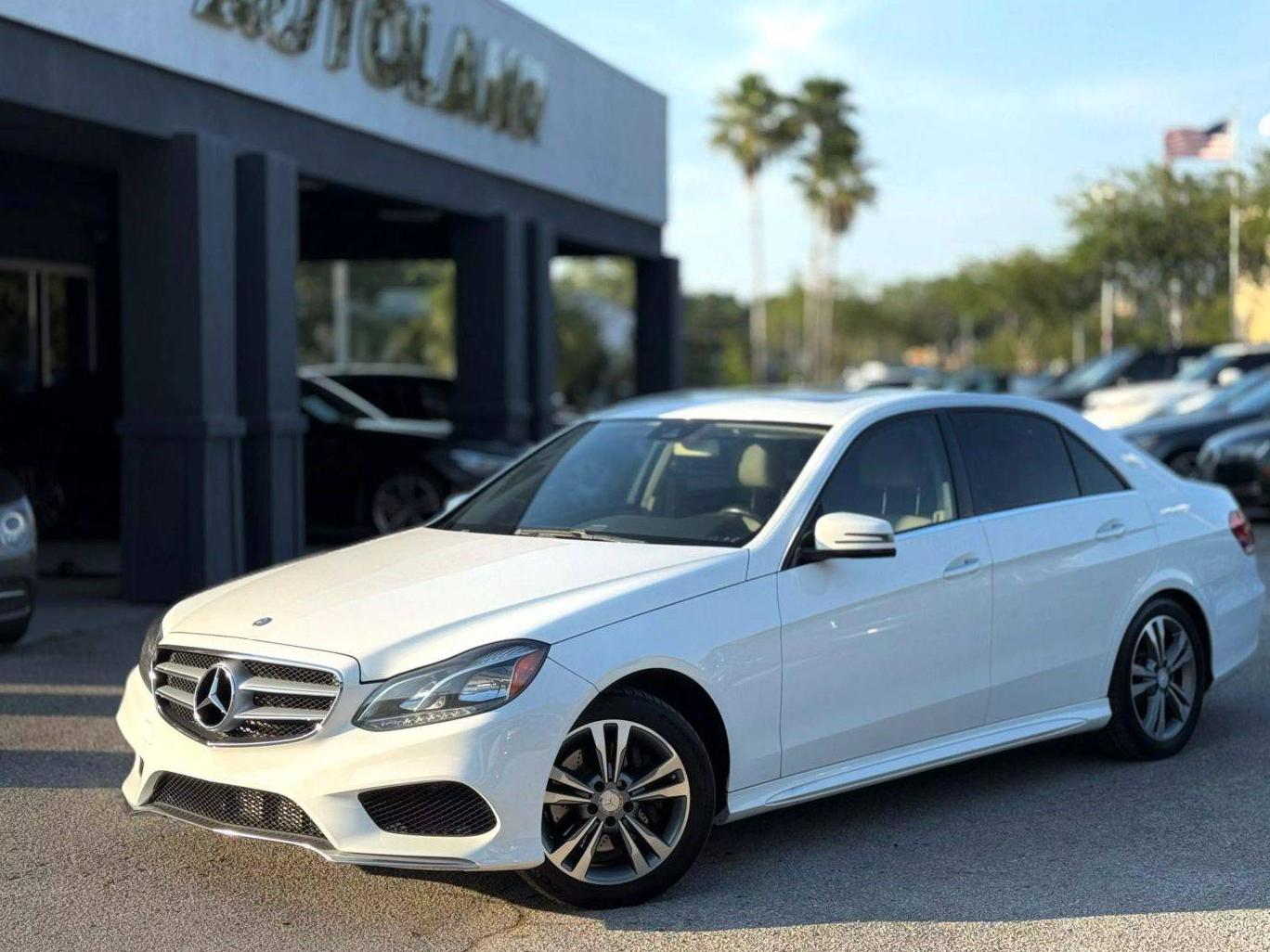 MERCEDES-BENZ E-CLASS 2015 WDDHF0EB3FB132085 image