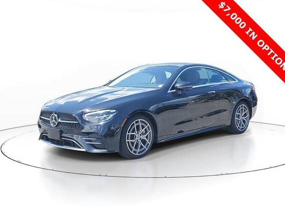 MERCEDES-BENZ E-CLASS 2022 W1K1J5KBXNF179350 image