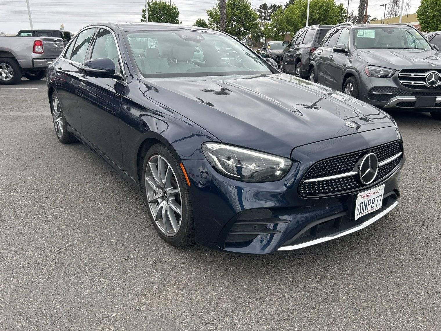 MERCEDES-BENZ E-CLASS 2022 W1KZF8DB7NB088448 image