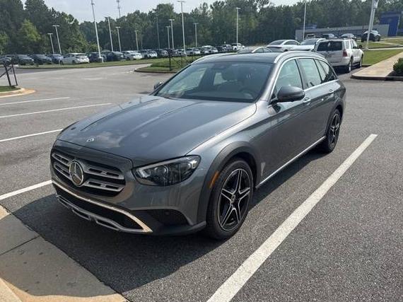 MERCEDES-BENZ E-CLASS 2022 W1KZH6AB6NB038868 image