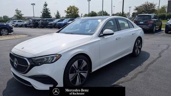MERCEDES-BENZ E-CLASS 2025 W1KLF4HB7SA099914 image