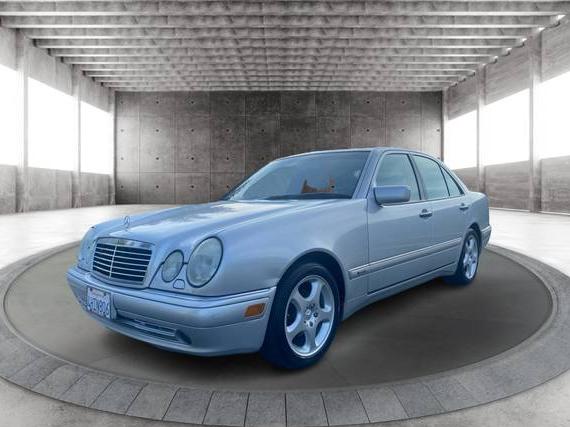 MERCEDES-BENZ E-CLASS 1999 WDBJF70HXXA892455 image