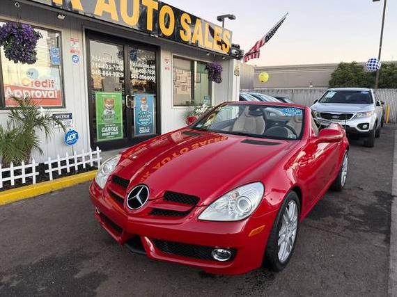 MERCEDES-BENZ SLK-CLASS 2009 WDBWK54F29F192725 image