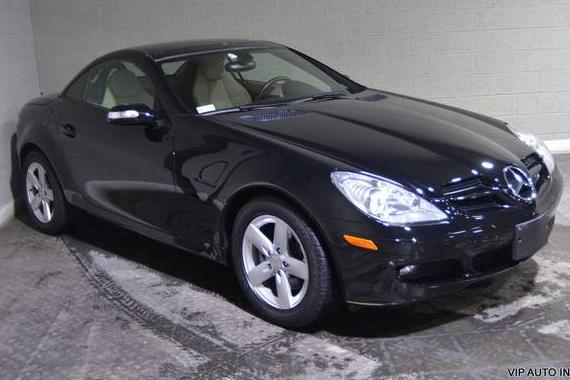 MERCEDES-BENZ SLK-CLASS 2007 WDBWK54F57F154130 image