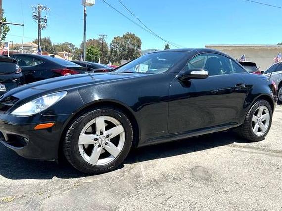 MERCEDES-BENZ SLK-CLASS 2007 WDBWK54F27F158555 image