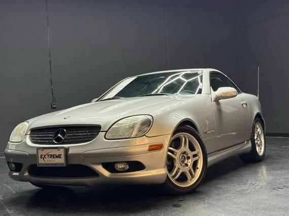 MERCEDES-BENZ SLK-CLASS 2002 WDBKK66F52F264718 image