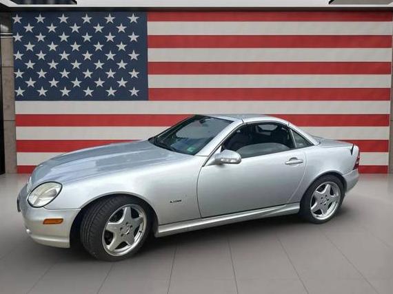 MERCEDES-BENZ SLK-CLASS 2001 WDBKK65F31F194216 image