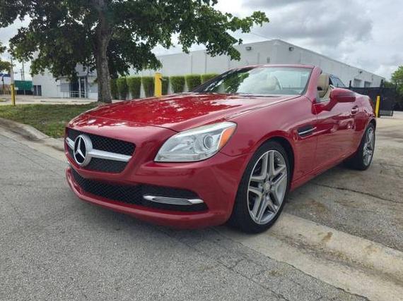 MERCEDES-BENZ SLK-CLASS 2014 WDDPK4HAZEF092019 image