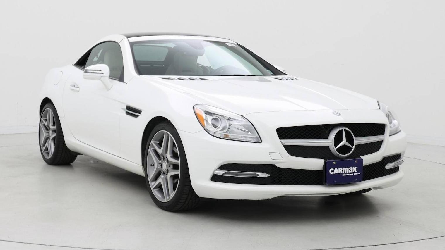 MERCEDES-BENZ SLK-CLASS 2015 WDDPK4HAXFF112667 image