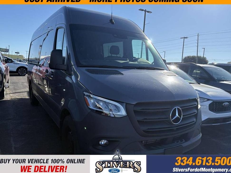 MERCEDES-BENZ SPRINTER 2023 W1W4NCHY3PT146274 image