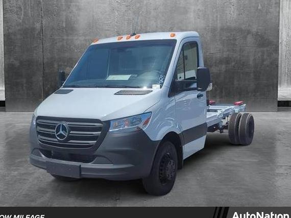 MERCEDES-BENZ SPRINTER 2023 W1X8N33Y5PN272662 image