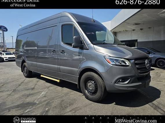MERCEDES-BENZ SPRINTER 2024 W1W4NCHY8RT168421 image