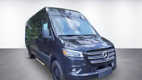 MERCEDES-BENZ SPRINTER 2024 W1Y4NDHY7RP721274 image