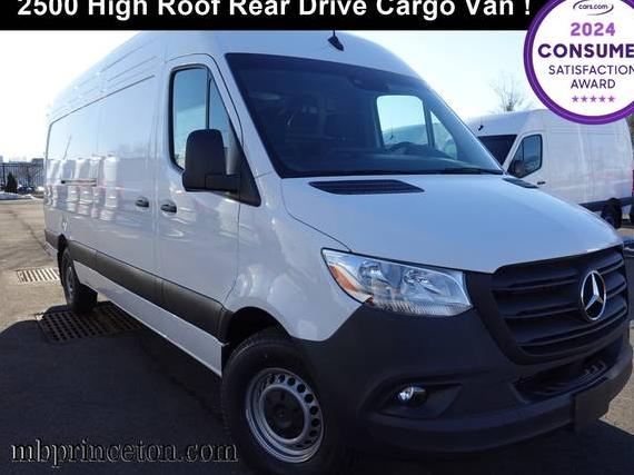 MERCEDES-BENZ SPRINTER 2024 W1Y4NCHYXRT177287 image MERCEDES-BENZ SPRINTER 2024 W1Y4NCHYXRT177287 image