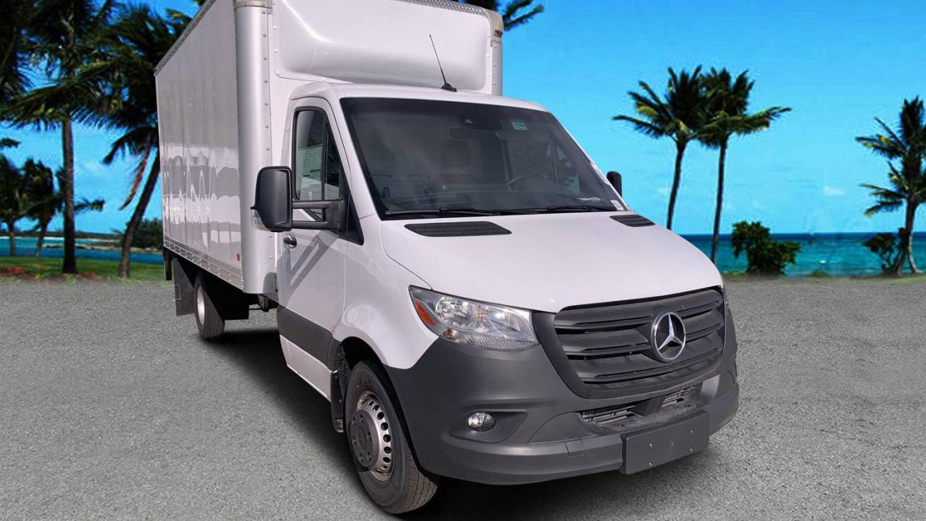 MERCEDES-BENZ SPRINTER 2024 W1X8N33Y4RN291321 image