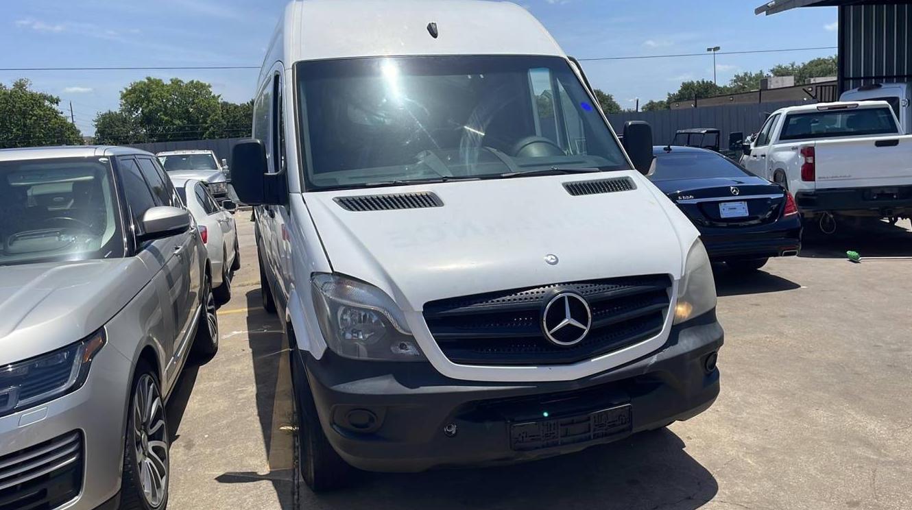 MERCEDES-BENZ SPRINTER 2015 WD3PE8DC7FP115577 image