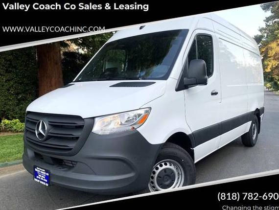 MERCEDES-BENZ SPRINTER 2025 W1Y4KBHY0ST218406 image