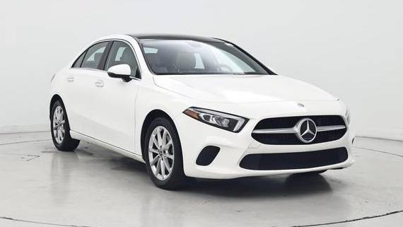 MERCEDES-BENZ A-CLASS 2019 WDD3G4EB6KW025131 image