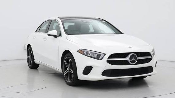 MERCEDES-BENZ A-CLASS 2019 WDD3G4FB3KW021441 image