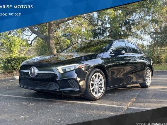 MERCEDES-BENZ A-CLASS 2019 WDD3G4EB0KW000869 image MERCEDES-BENZ A-CLASS 2019 WDD3G4EB0KW000869 image