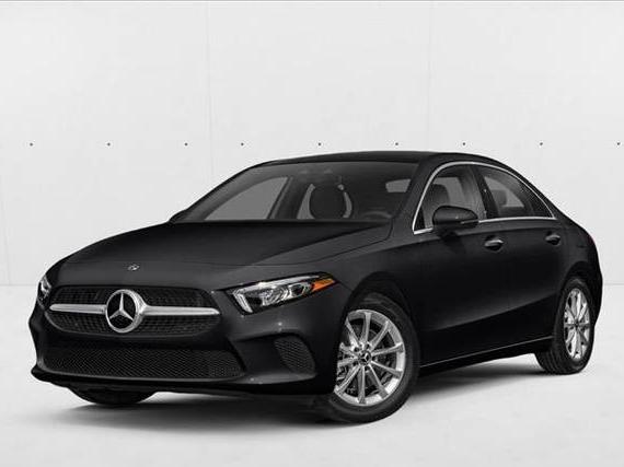 MERCEDES-BENZ A-CLASS 2019 WDD3G4EB3KW022560 image